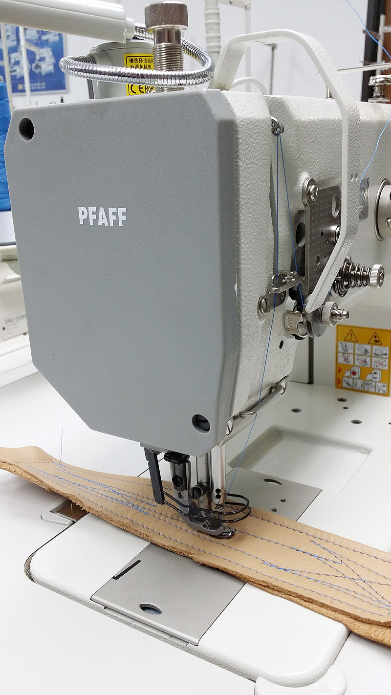 Leather and Upholstery Machines: PFAFF 1245 Walking Foot Sewing Machine