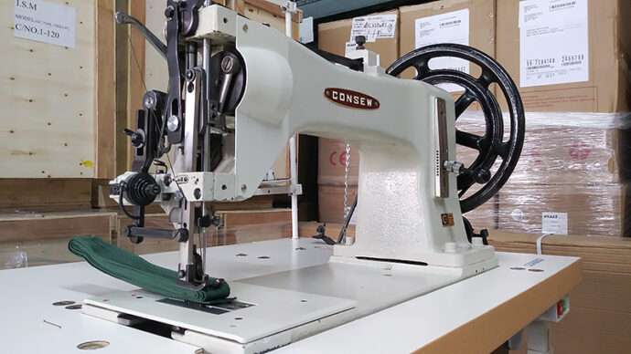 CONSEW 733R Extra Heavy Duty 7 Class Walking Foot Sewing Machine for