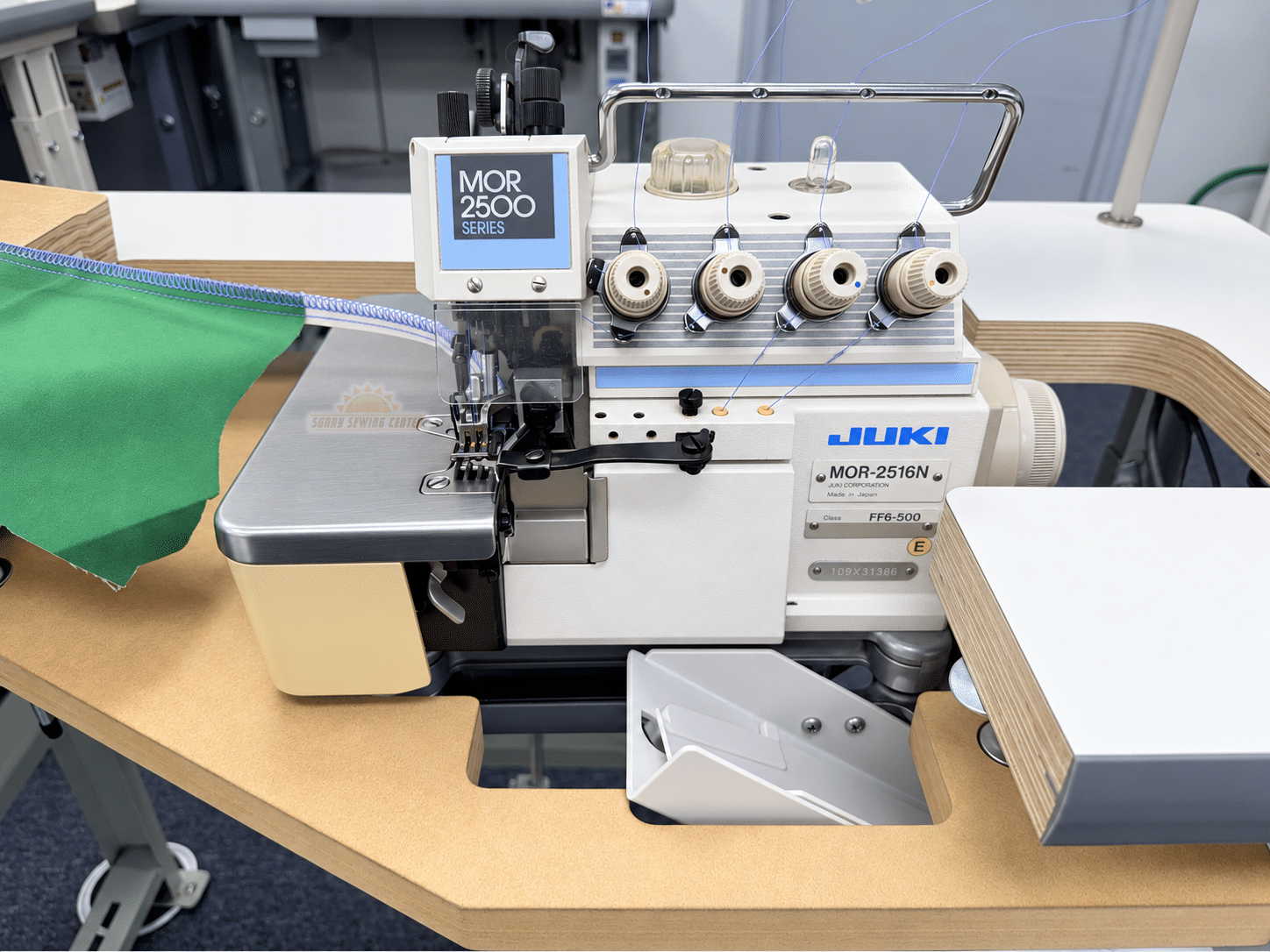 JUKI MO-2516N-FF6-500 Five-Thread Industrial Serger.